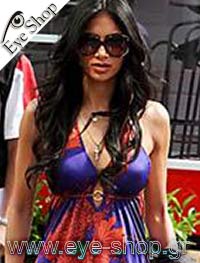 Nicole Scherziger φορώντας τα γυαλιά ηλίου Roberto Cavalli 443s Perla