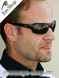 Rubens Barrichello φορώντας τα γυαλιά ηλίου RayBan 4075
