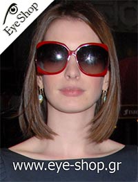 Anne Hathaway φορώντας τα γυαλιά ηλίου Jee Vice red hot jv 27
