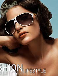 Carrera φορώντας τα γυαλιά ηλίου Carrera RUSH