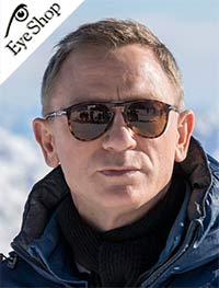 Daniel Greg φορώντας τα γυαλιά ηλίου Persol 0714 Folding