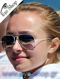 Hayden Panettiere φορώντας τα γυαλιά ηλίου RayBan 3025 aviator