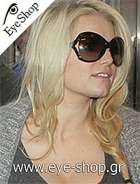 Jessica Simpson φορώντας τα γυαλιά ηλίου Gucci 3509