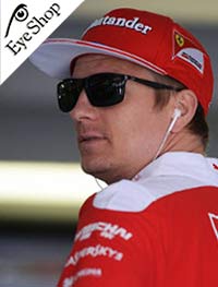 Kimi Raikonen φορώντας τα γυαλιά ηλίου Rayban 4264