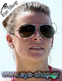 Koleen Rooney φορώντας τα γυαλιά ηλίου Tom Ford TF 35 Charles