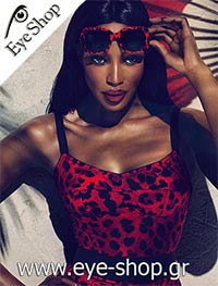 Naomi Campbell φορώντας τα γυαλιά ηλίου Dolce Gabbana 4101