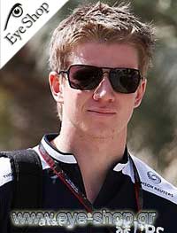 Nico Hulkenberg φορώντας τα γυαλιά ηλίου Oakley Probation 4041