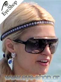 Paris Hilton φορώντας τα γυαλιά ηλίου Dolce Gabbana 2068