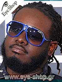 T-Pain φορώντας τα γυαλιά ηλίου Carrera Safari