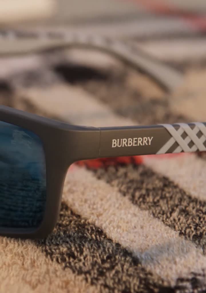 Burberry ανδρικά γυαλιά ηλίου SS26 — oversized British luxury από Eye-Shop