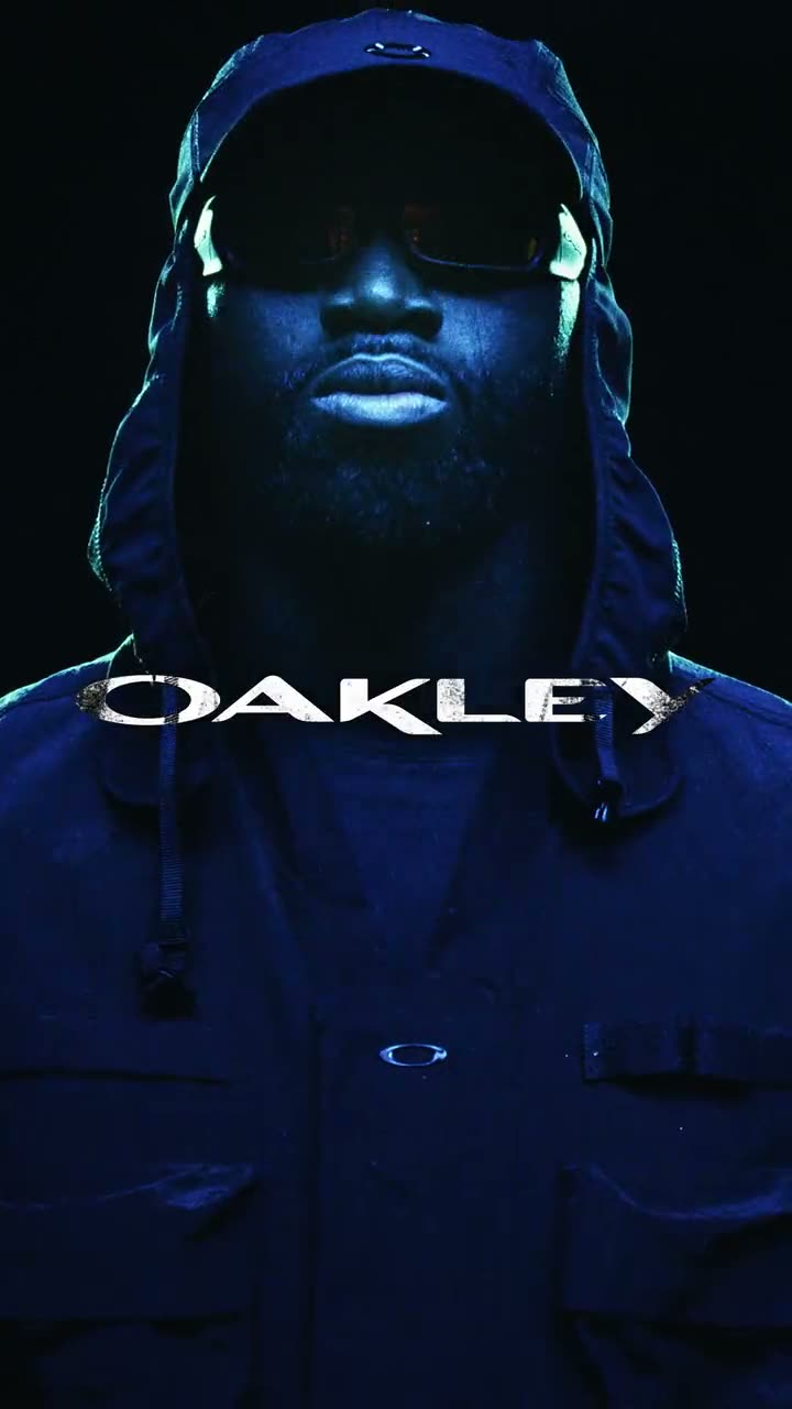 Oakley γυαλιά ηλίου — όλη η συλλογή με Prizm φακούς και Plutonite σκελετό από Eye-Shop