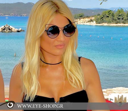 Φαίη Σκορδά με γυαλιά ηλίου Charlie Max — CHARLIE-MAX