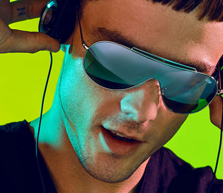 Οι μάσκες Rayban Wings, Ξανά...