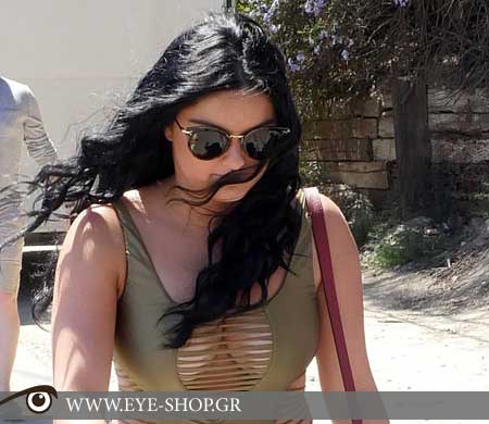 Ariel Winter φοράει γυαλιά ηλίου Celine — CELINE