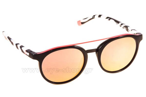 Beyonce Knowlessμε τα γυαλιά ηλίου Etnia Barcelona AFRICA 06