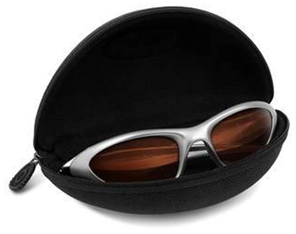 Αξεσουάρ γυαλιών - κορδόνια  Oakley Oakley-Vaults 07-005 MEDIUM SOFT VAULT® Τιμή: 25,00