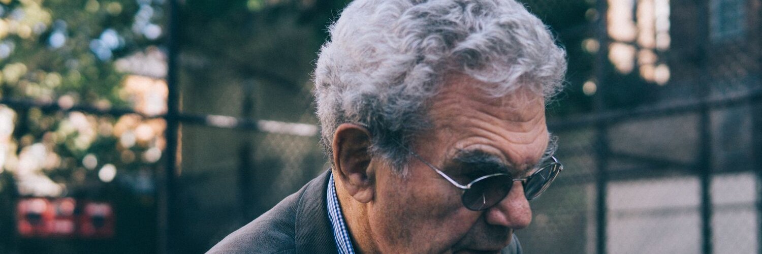 Γυαλιά Ηλίου μετά από Εγχείρηση Καταρράκτη ή Laser: Τι να Προσέξεις
